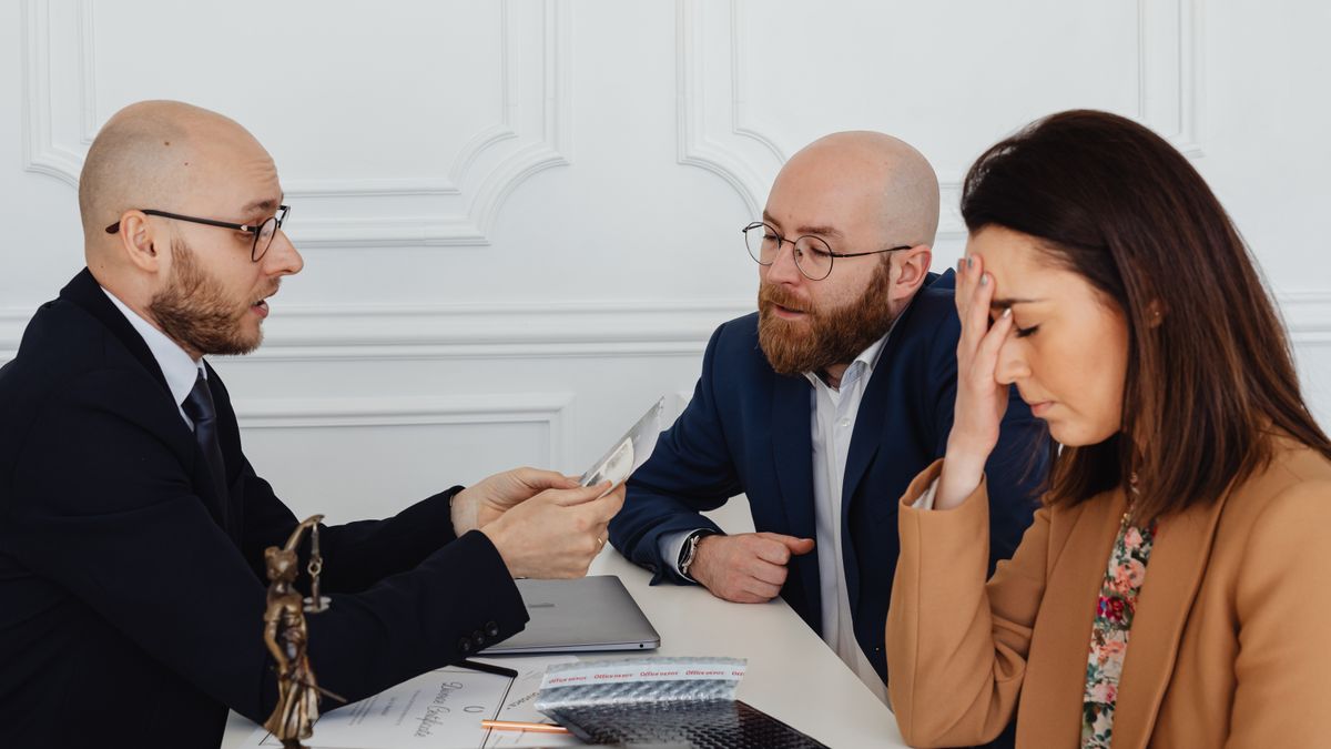 What to Expect During a Divorce in England and Wales